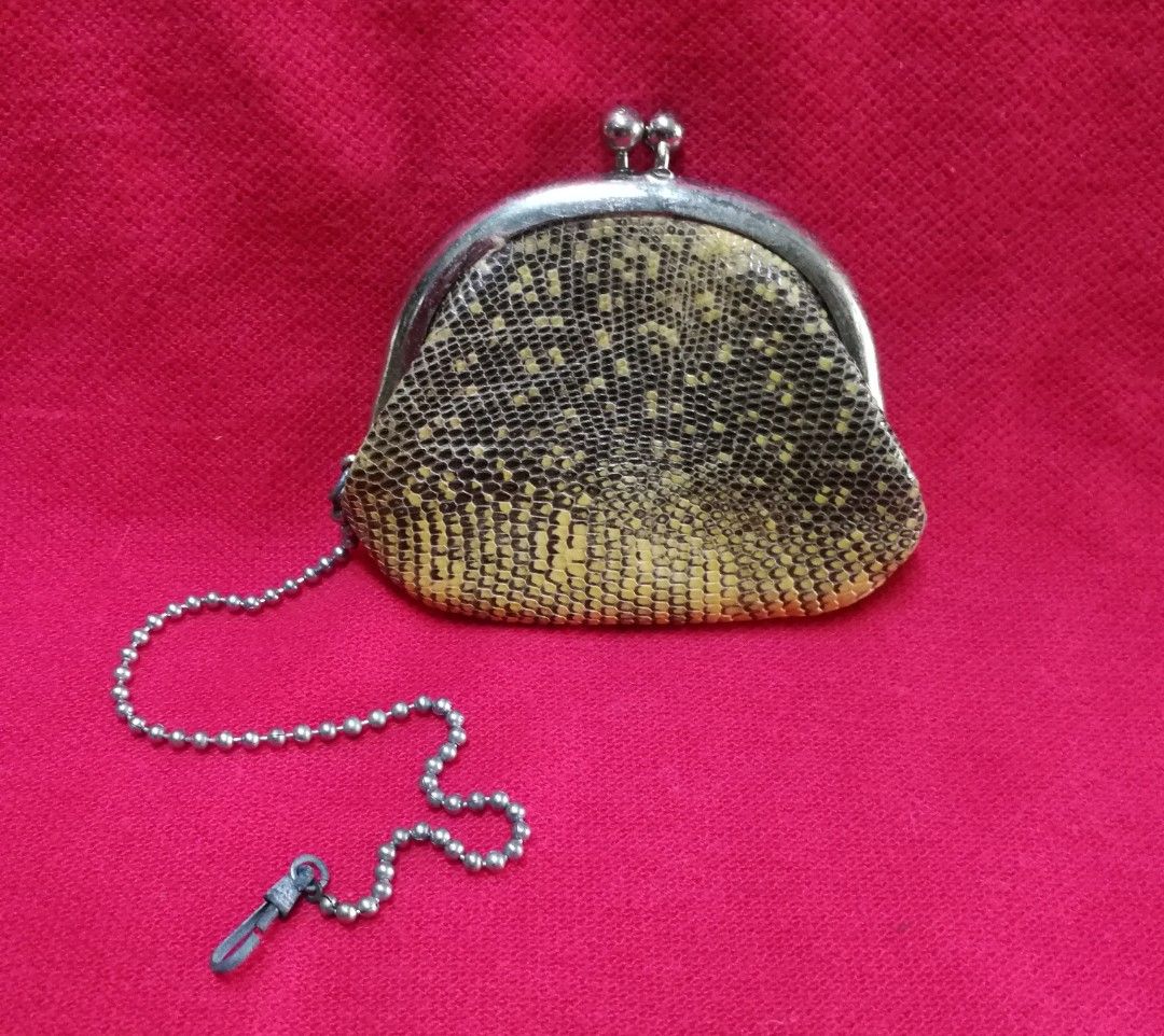WEST GERMANY GOLD TONE MESH KISS LOCK COIN PURSE VINTAGE NEVER USED SATIN  LINED | eBay