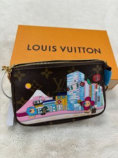 Louis Vuitton Limited Edition Illustre Vivienne Xmas Paris Bag Charm Key  Holder - SOLD