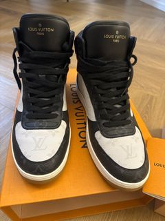 REVIEW L V Trainer Black White from monica(monicasneaker.im) Impeccable  material feel it together! 🔥 🔥 🔥 : r/RepsneakersDogs