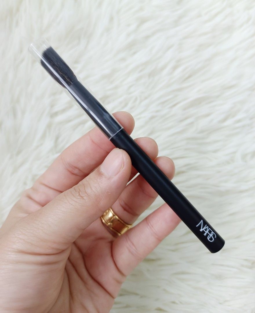 Radiant Creamy Concealer Brush