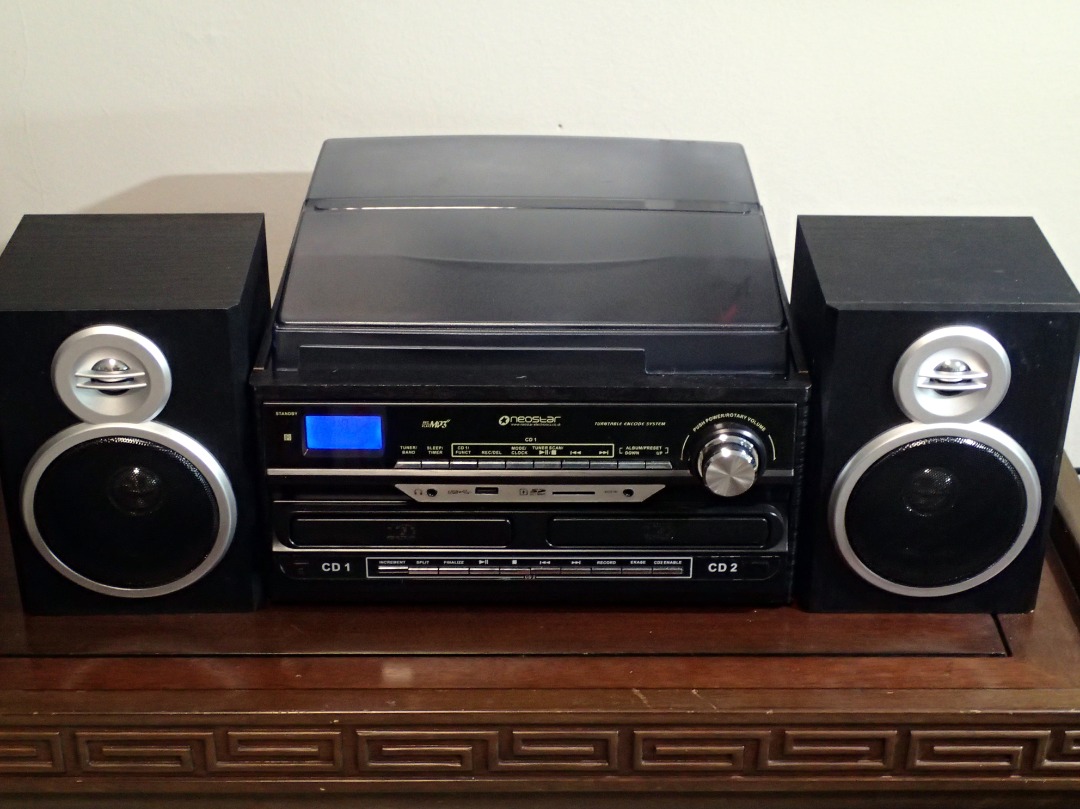 Neostar Turntable/Cassette/CD/MP3 Player & USB/SD/CD Recorder, Audio