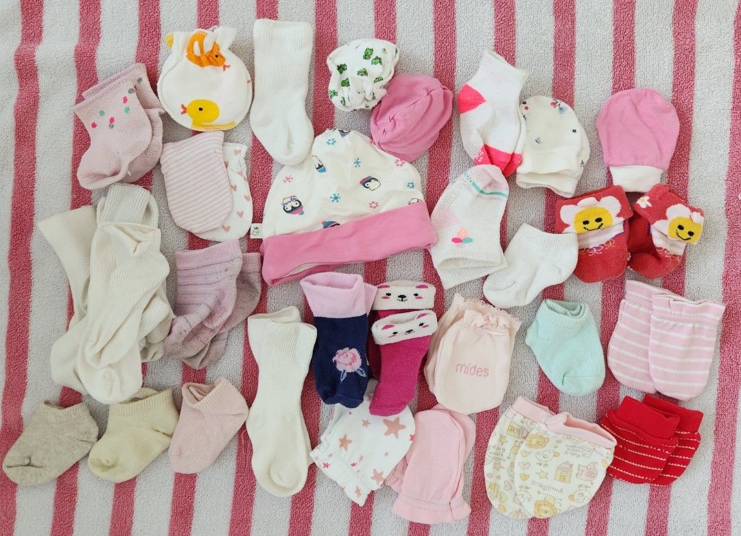 Baby gloves and socks sales