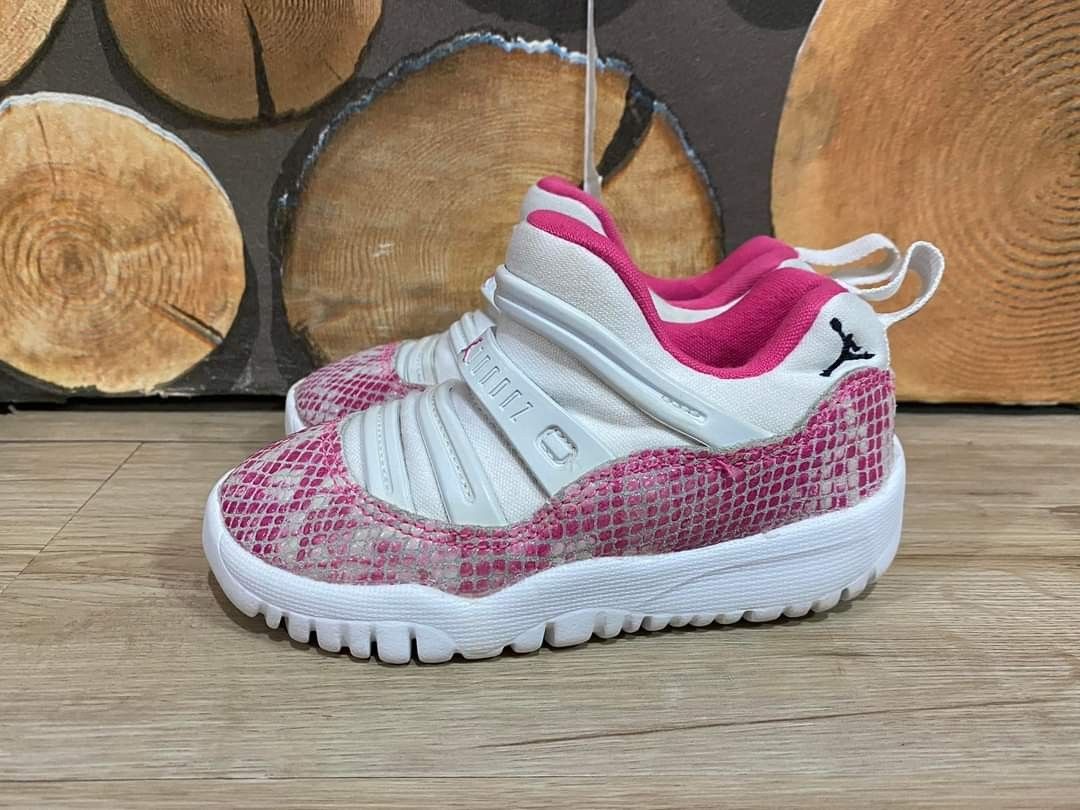 Jordan retro 11 little flex sales pink snakeskin