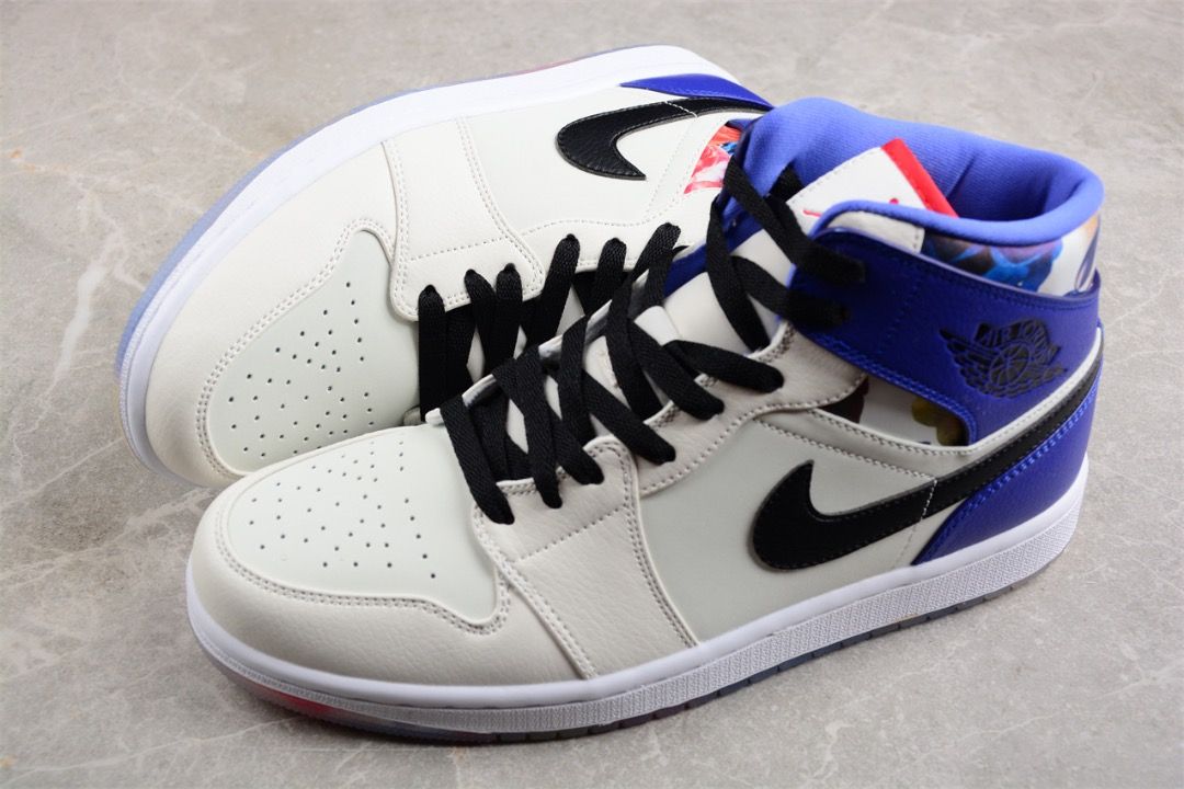White and hotsell blue jordan 1