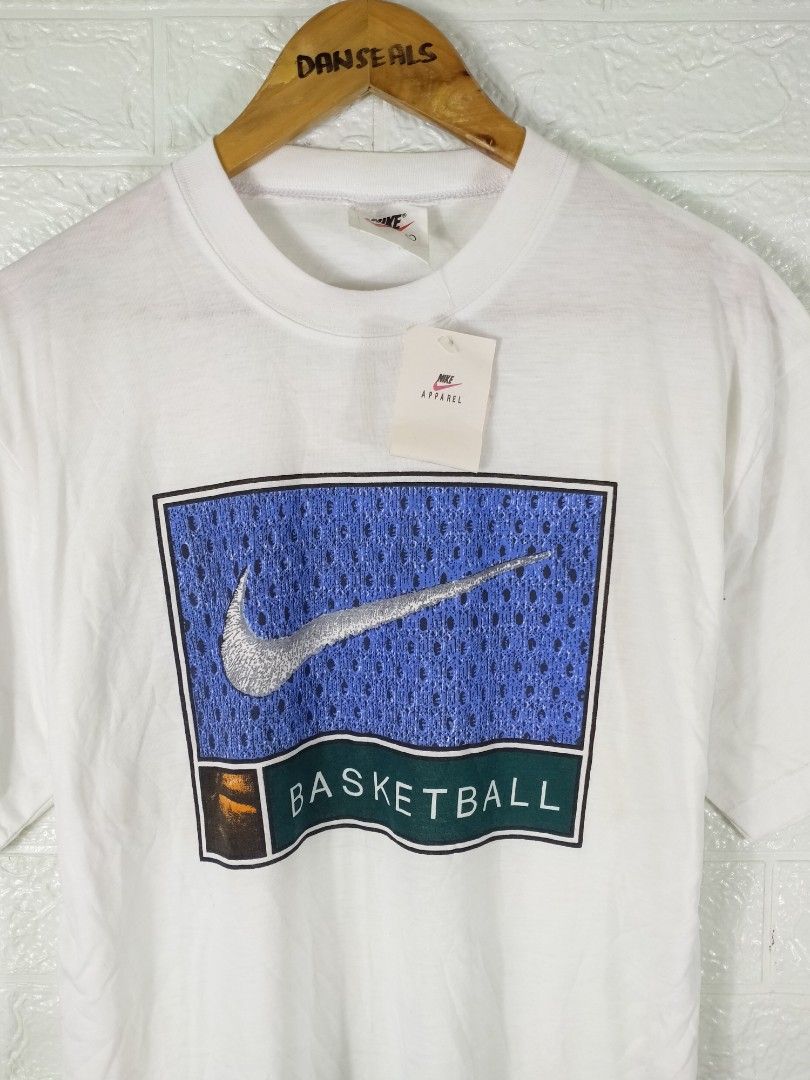 Nike online vintage shirt