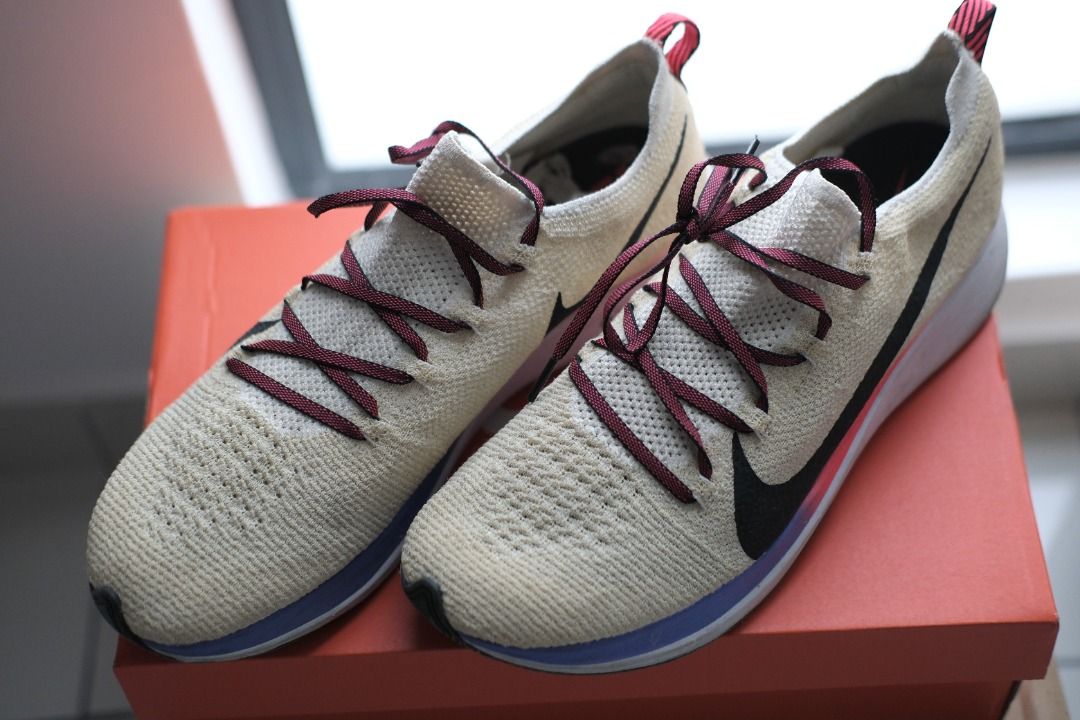Nike zoom sales fly flyknit beige