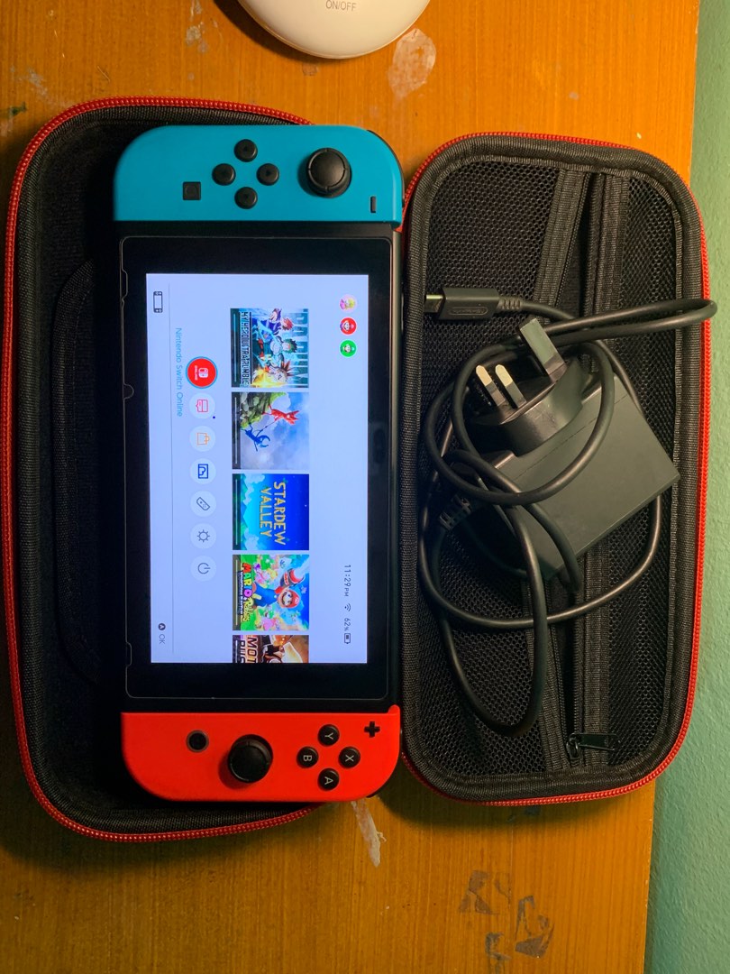 Nintendo Switch V1 w/ 50 games, Video Gaming, Video Game Consoles