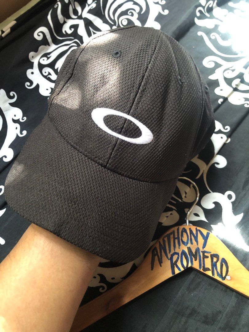 Oakley cap Men s Fashion Watches Accessories Caps Hats on
