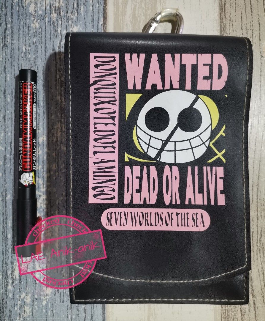 One Piece leather Pouch (Category: Belt bags, Clutches and Pouches) located in Taguig. Submitted by lae.onlineshop (Listing ID 1264778117, Image 1). Description: One Piece leather Pouch Comes with carabiner clip Issue: may small rip sa may bottom part ‼️1 DAY RESERVATION ONLY‼️ This item is from Japan Surplus so please limit your expectations. WHAT YOU SEE IS WHAT YOU GET. MOP: Gcash/Unionbank only MOD: REGULAR JNT/Shopee checkout/Lalamove (By ap