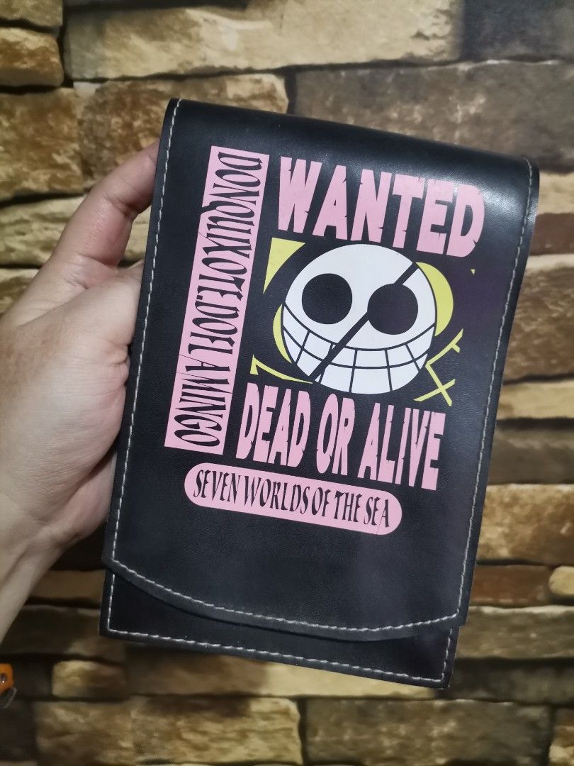 One Piece leather Pouch (Category: Belt bags, Clutches and Pouches) located in Taguig. Submitted by lae.onlineshop (Listing ID 1264778117, Image 2). Description: One Piece leather Pouch Comes with carabiner clip Issue: may small rip sa may bottom part ‼️1 DAY RESERVATION ONLY‼️ This item is from Japan Surplus so please limit your expectations. WHAT YOU SEE IS WHAT YOU GET. MOP: Gcash/Unionbank only MOD: REGULAR JNT/Shopee checkout/Lalamove (By ap