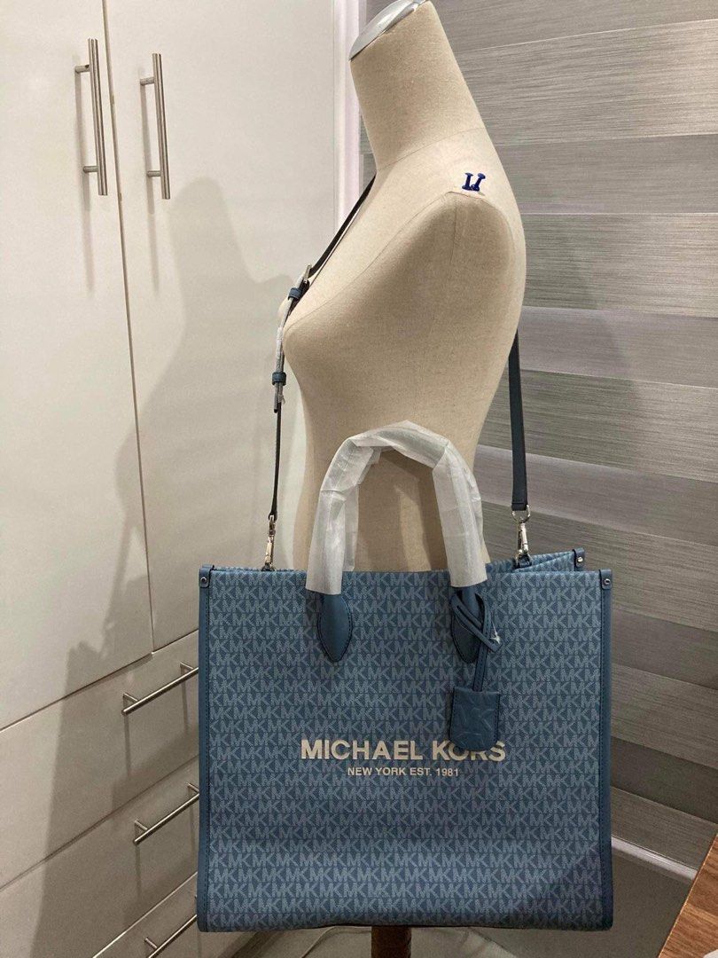 💯ORIGINAL MICHAEL KORS MIRELLA DENIM LARGE (Category: Luxury Bags & Wallets) located in Quezon City. Submitted by ashongsstore (Listing ID 1264756793, Image 1). Description: 〽️MICHÁEL K0RS〽️ 🇵🇭ONHAND🇵🇭 ‼️Please look at our pictures as that is exactly what you are purchasing‼️ 💯GUARANTEED ORIGINAL AND AUTHENTIC or TRIPLE YOUR MONEY BACK! Not REPLICA, OEM, TOP GRADE QUALITY, AUTHENTIC QUALITY or Any other Terms to DENOTE FAKE! 😎 . . BUY WITH