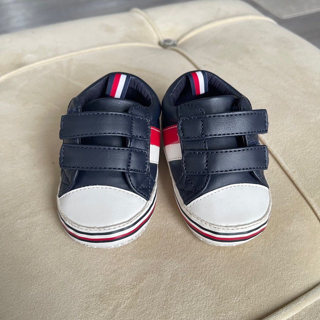 Tommy hilfiger outlet baby shoes