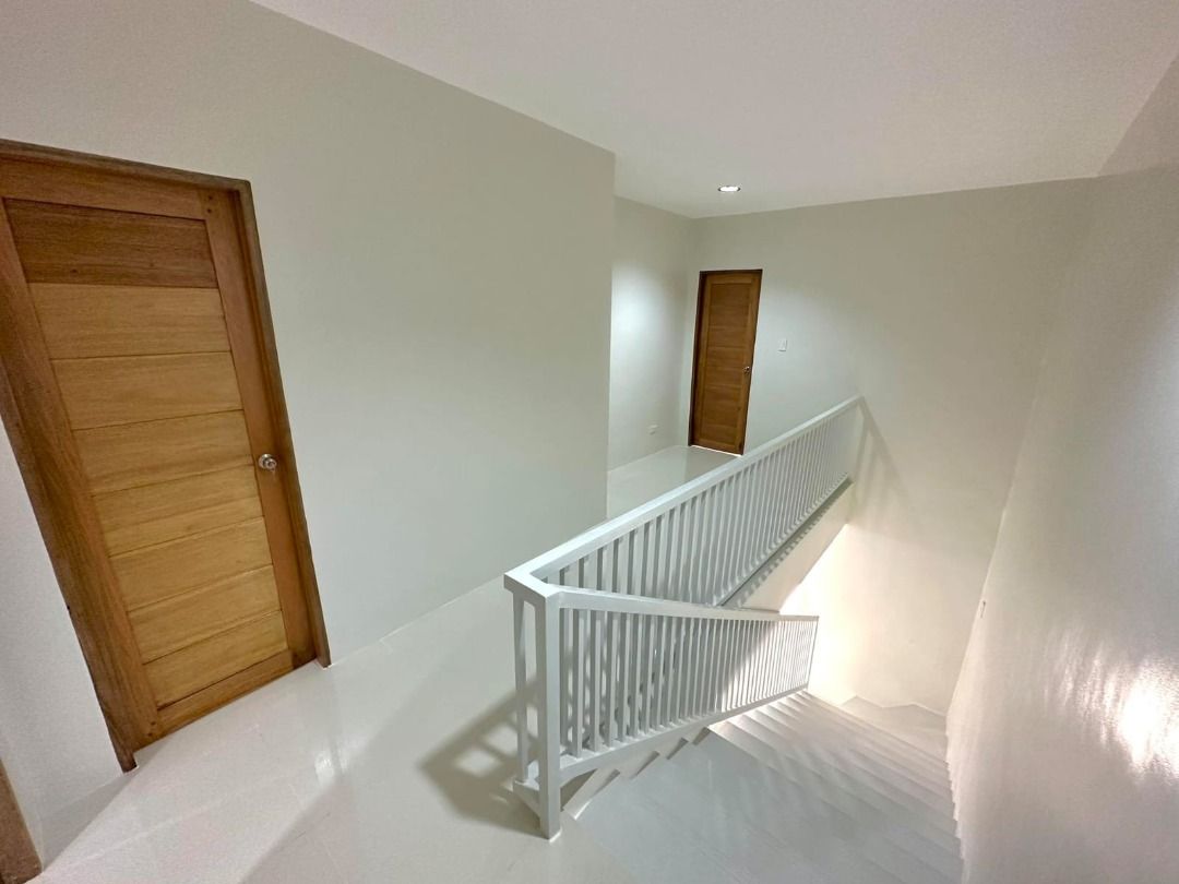 PANORAMA HILLS SUBDIVISION, ANTIPOLO RIZAL (4BR DUPLEX HOUSE) FOR SALE