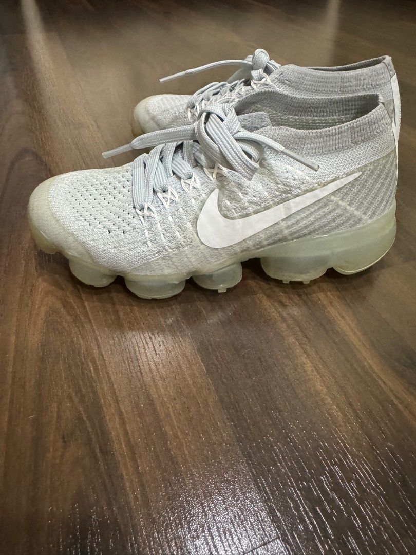 Kids vapormax size 12 online