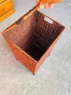 RATTAN LAUNDRY BASKET STEEL FRAME IN GOOD CONDITION  SIZE 13L x 12W x 22H inches 12L x 20H (LOOB)