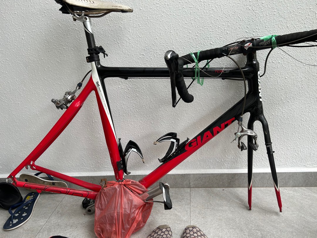 Giant tcr best sale c2 road bike