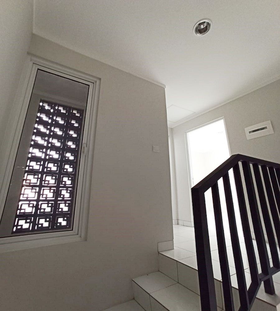 rumah_disewakan_di_summarecon__1699495311_ffebbe2d_progressive