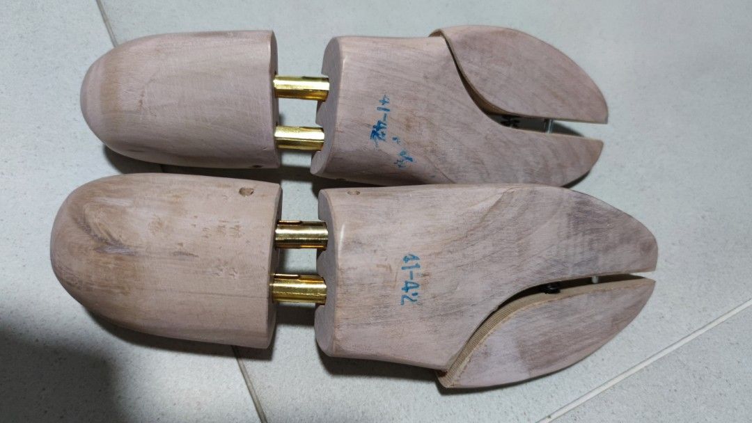 Cheap best sale shoe trees