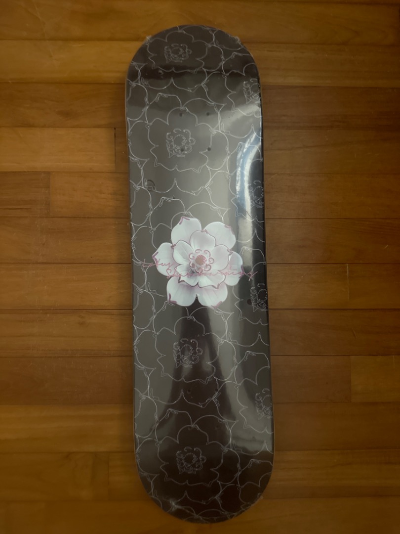 Skateboard deck (Lotus Skateboarding), Sports Equipment, Other Sports