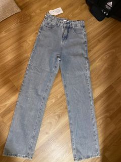 (Category: ) located in . Submitted by 12natd05 (Listing ID 1264788231, Image 1). Description: .