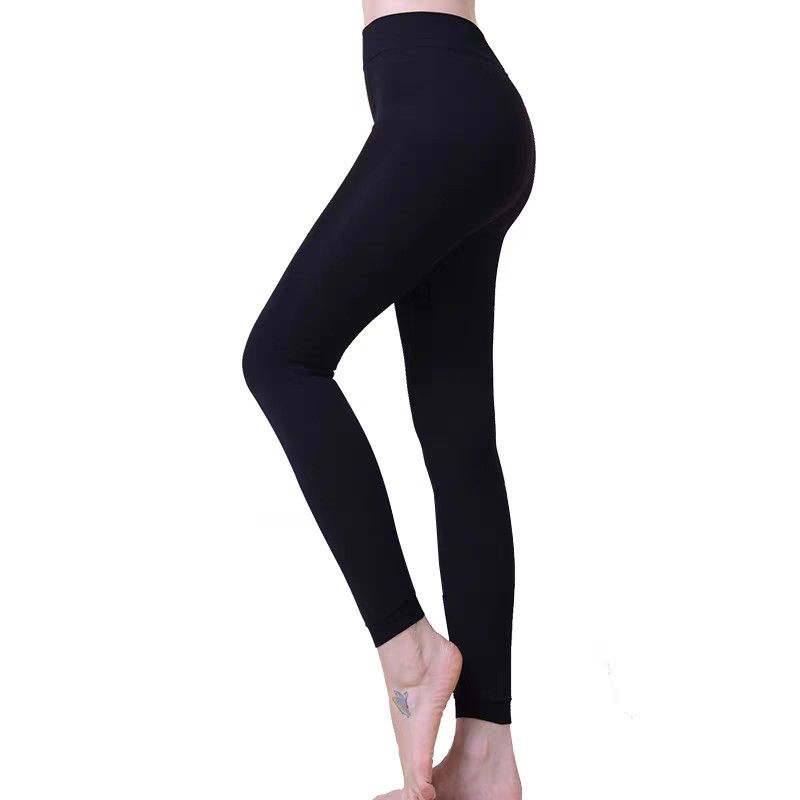SUPER WARM THICK WINTER LEGGINGS TIGHTS, Women's Fashion, Bottoms, Jeans &  Leggings on Carousell