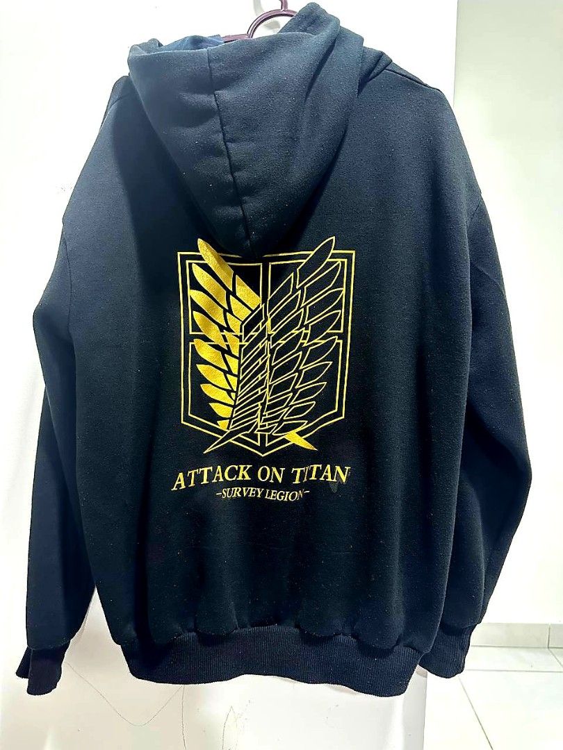 Sweater attack on titan store