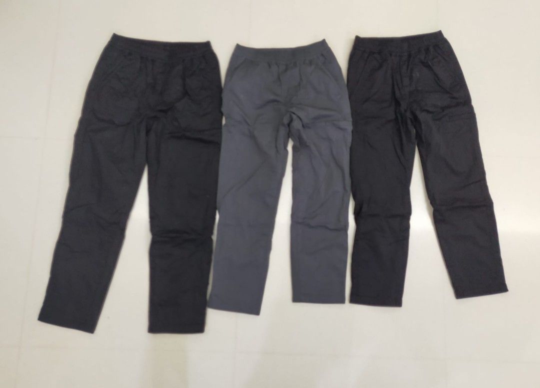 Uniqlo kids heattech ultra warm leggings innerwear Black pants 140, Babies  & Kids, Babies & Kids Fashion on Carousell