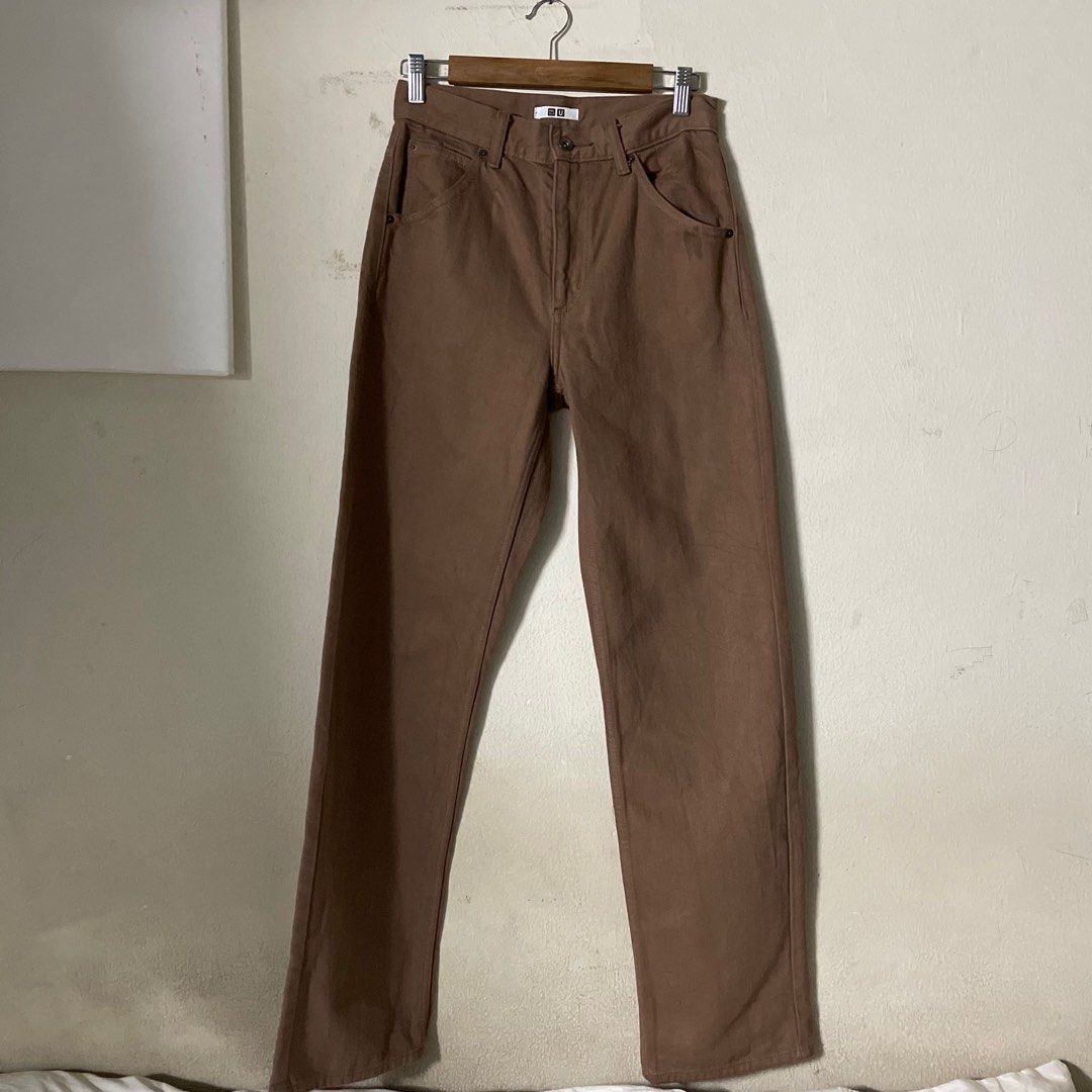 Uniqlo Brown Ultra Stretch Leggings Pants Jeans, Women's Fashion, Bottoms,  Jeans & Leggings on Carousell