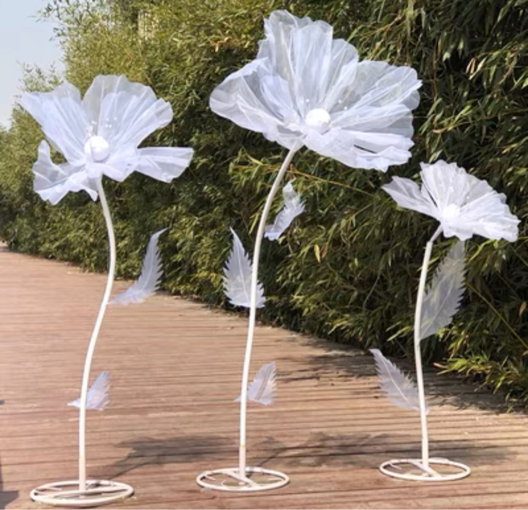 Large Organza flowers. Set of 6 or more Ivory Giant Flowers for