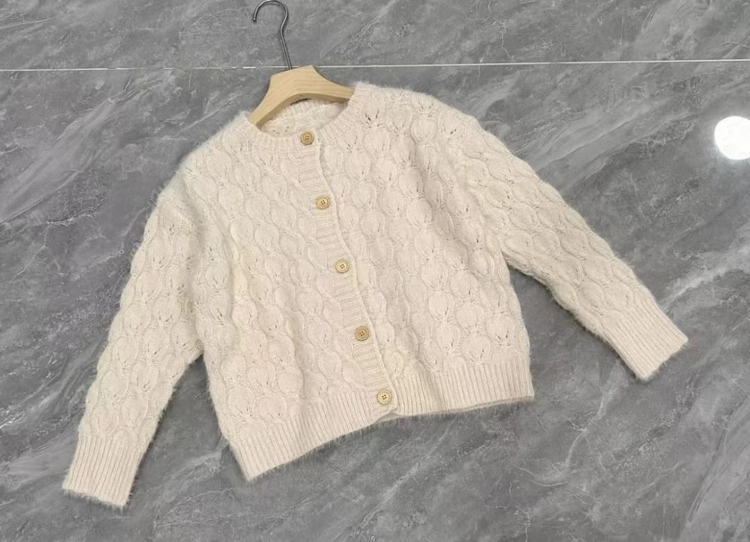 White knitted sales jacket
