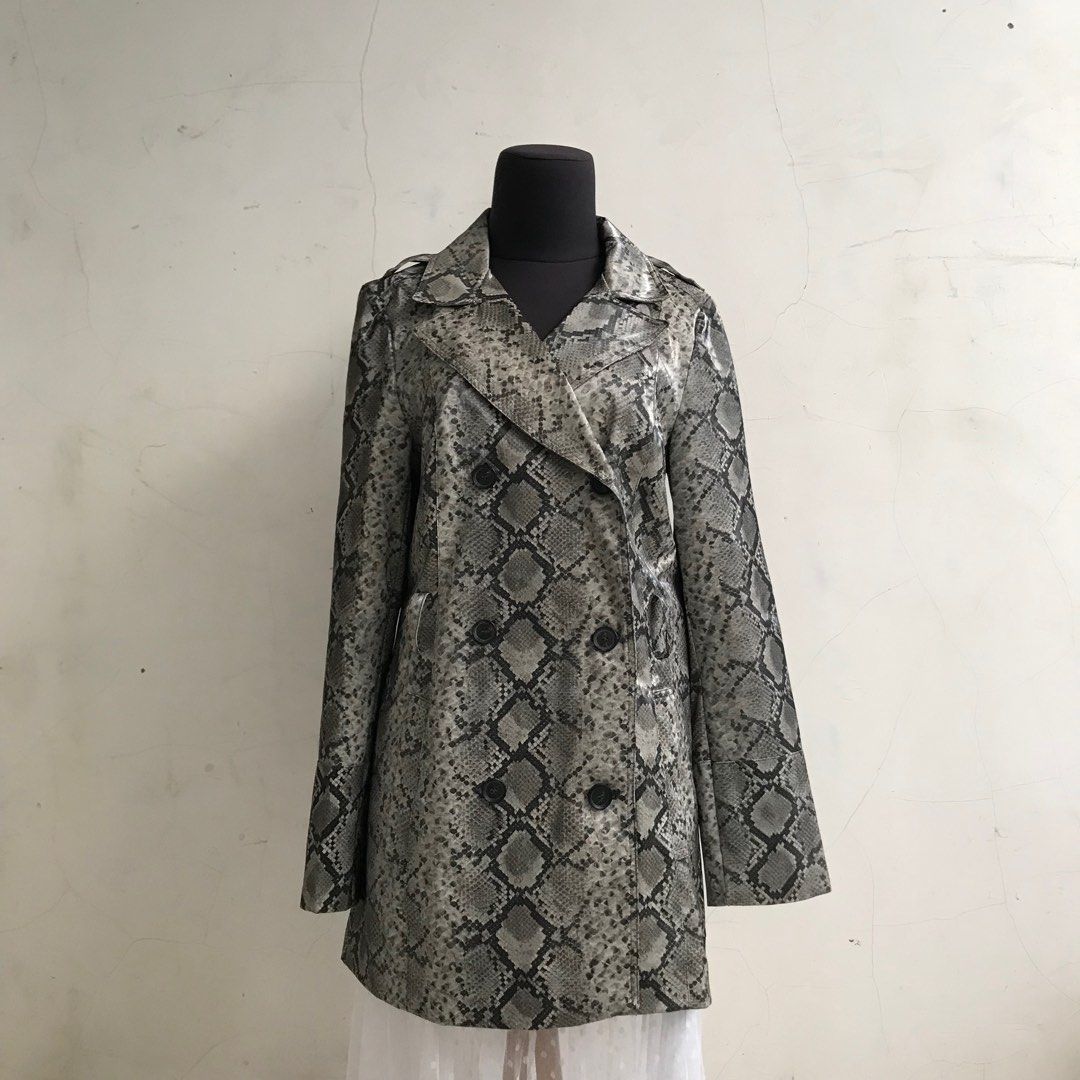 Zara snakeskin coat top