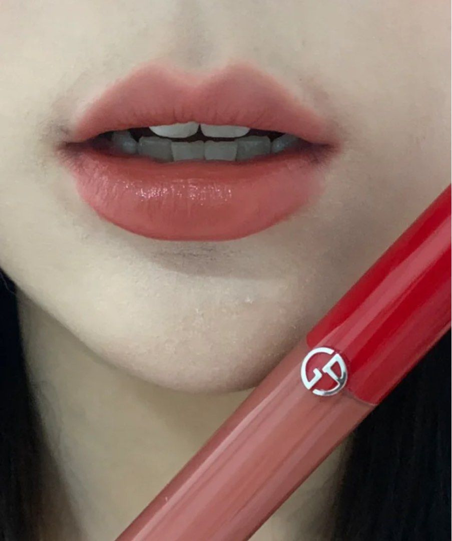 90 New Giorgio Armani lip tint 215