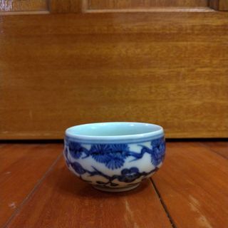 青花小杯