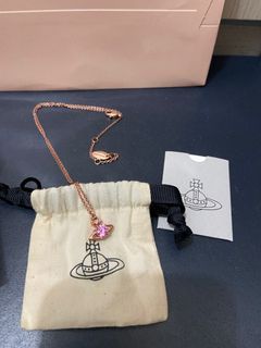 聖誕禮物必備 Vivienne Westwood Necklace