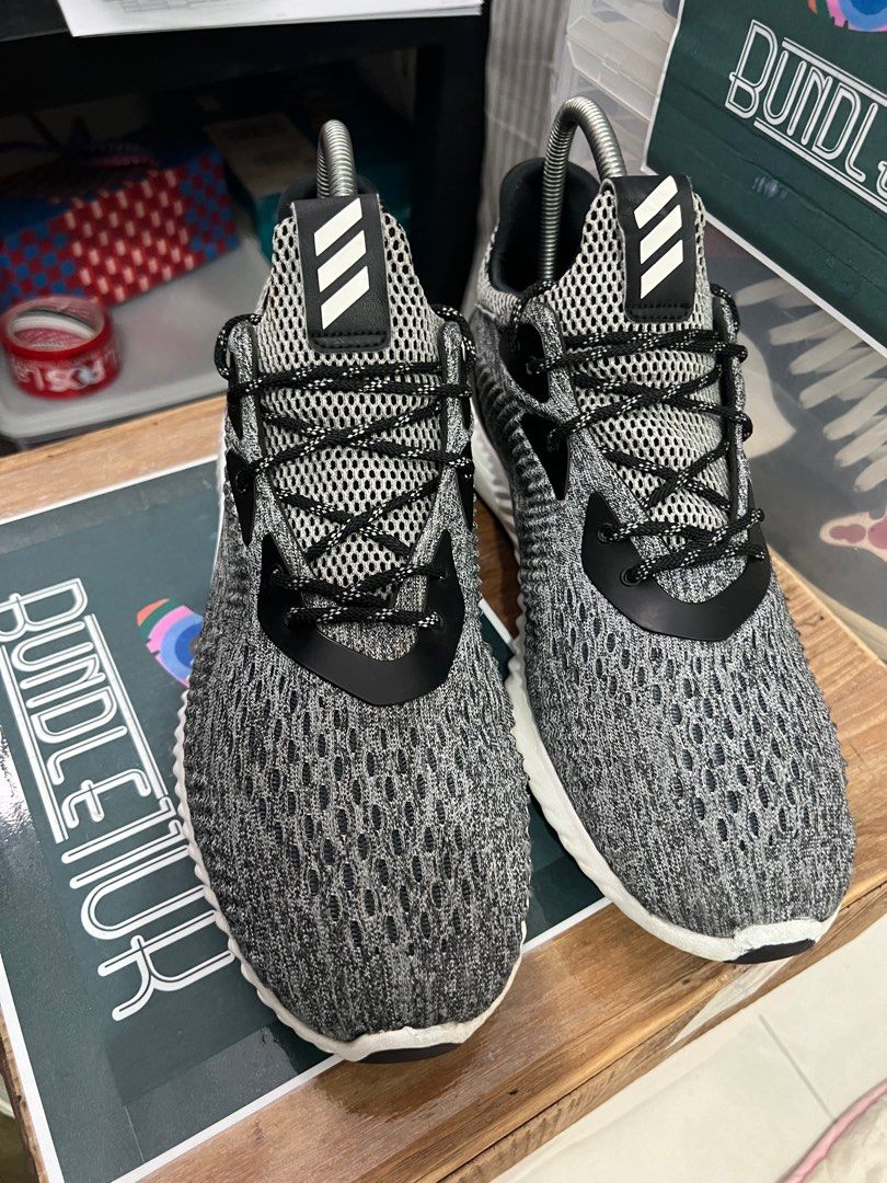Alphabounce store engineered mesh