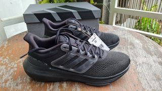 Adidas running ultrabounce triple black BNIB original