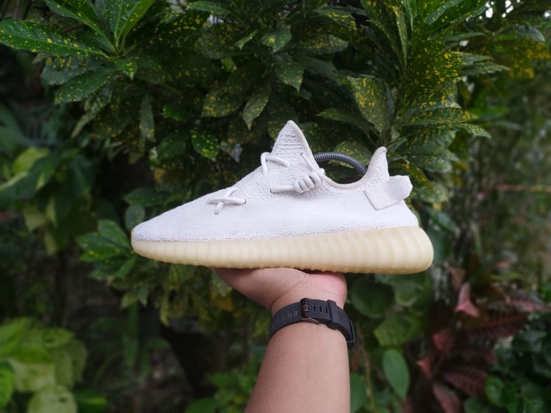 Adidas Yeezy boost V2 Cream White, Fesyen Pria, Sepatu Sneakers