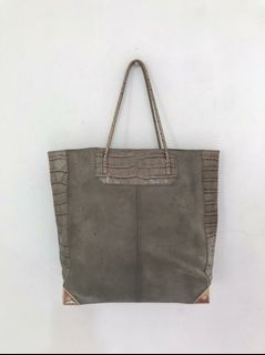 (Kategori: ) berada di . Dikirim oleh vintagevanjava (ID iklan 1268766012, Gambar 1). Deskripsi: .