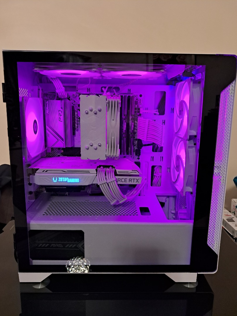 AMD Ryzen 5 PC White Desktop Gaming Computer (Ryzen 5 3600 ASRock