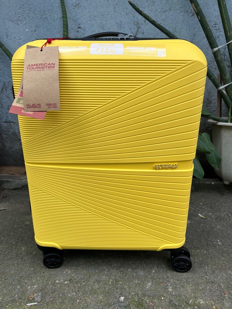 American Tourister cabin size, Hobbies & Toys, Travel, Luggage on Carousell