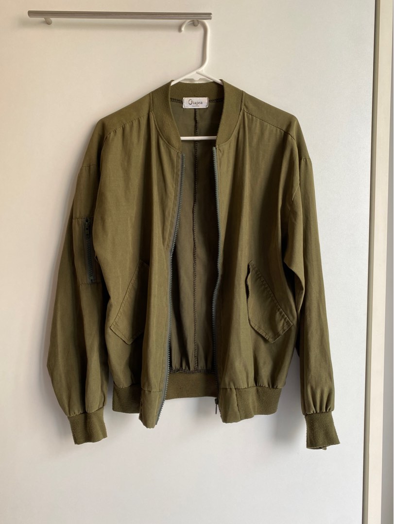 Green Army Bomber Jacket with Sustainable Streetwear Design