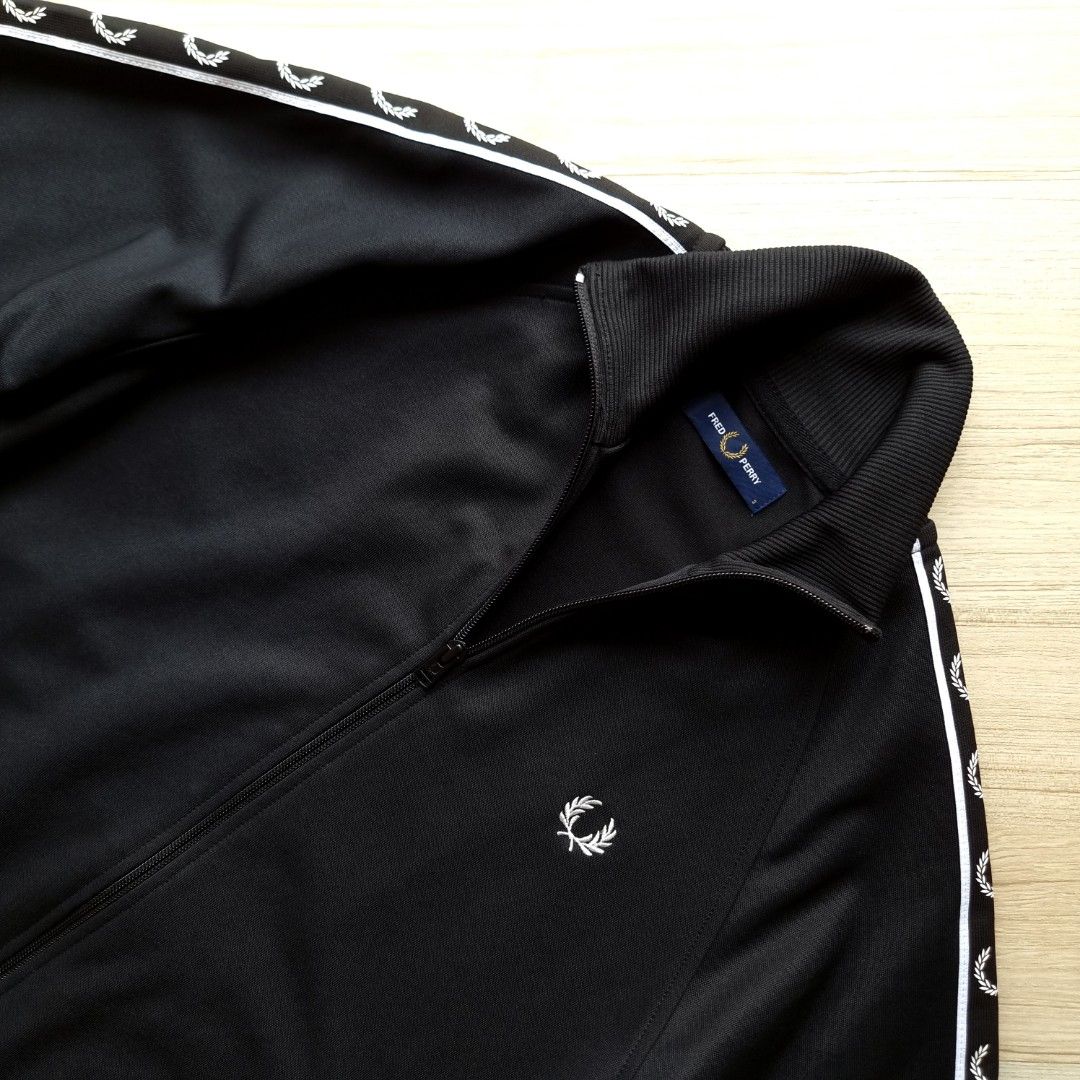 Fred perry authentic hotsell taped track jacket