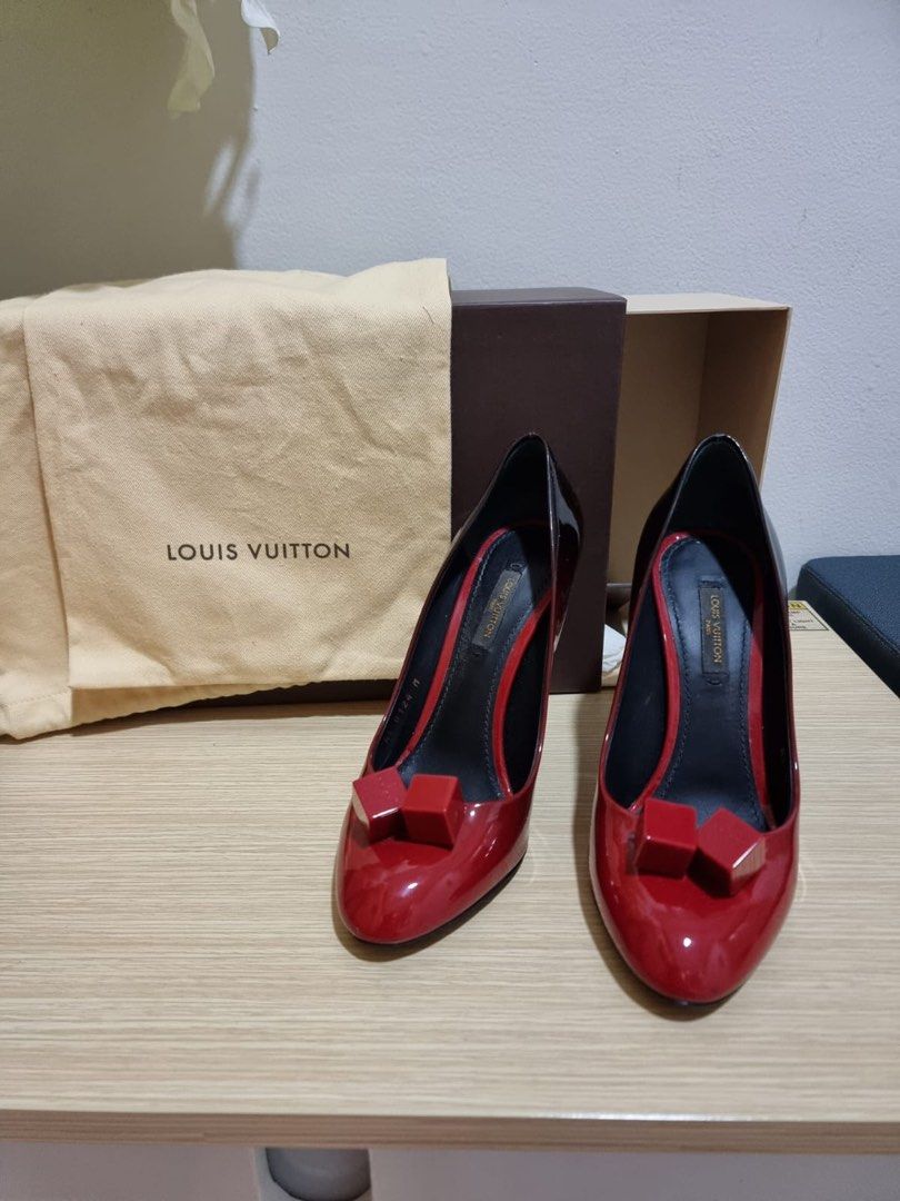 Red ombre pumps on sale