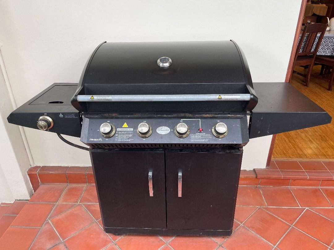 Jackaroo 4 burner bbq shop