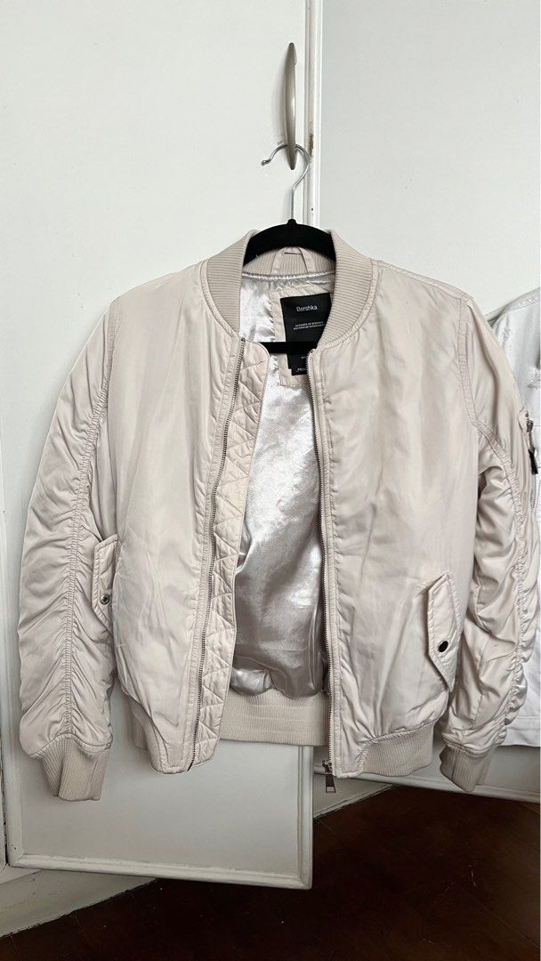 Bershka beige sale jacket