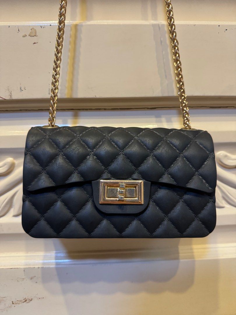 Black & Rose Gold Bag (Category: Cross-body Bags) located in Cavite. Submitted by freshieee27 (Listing ID 1268866435, Image 1). Description: 120 each .