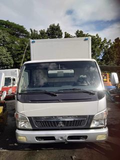 Canter elf closevan  truck