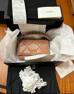 Chanel 19 woc