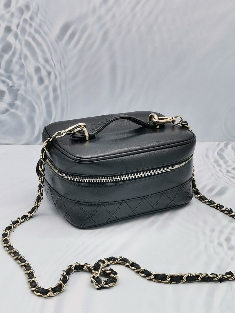 Chanel quilted hotsell calfskin leather handbag