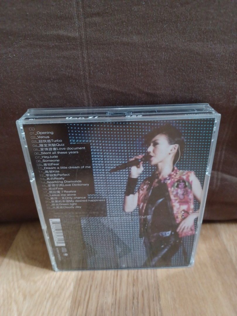 Chinese CDs Album 2 CD ( Original $5 each ), Hobbies & Toys, Music ...